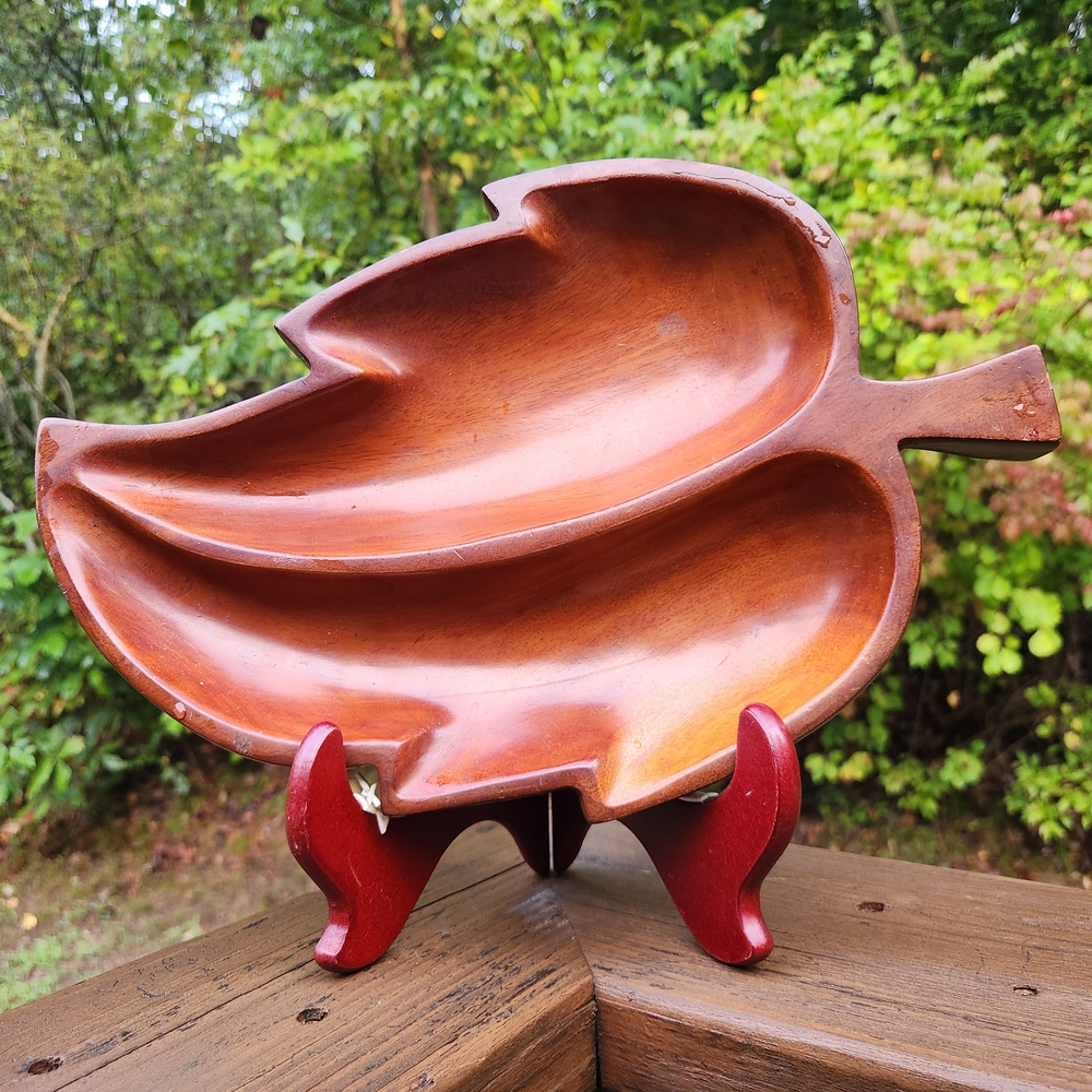 Monkey Pod Leaf-Shaped Wooden Serving Dish